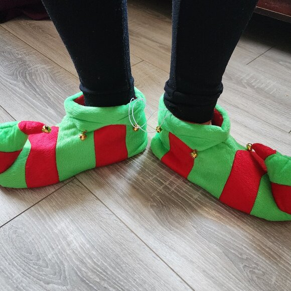 Holiday slippers (New with tags) - Picture 5 of 5